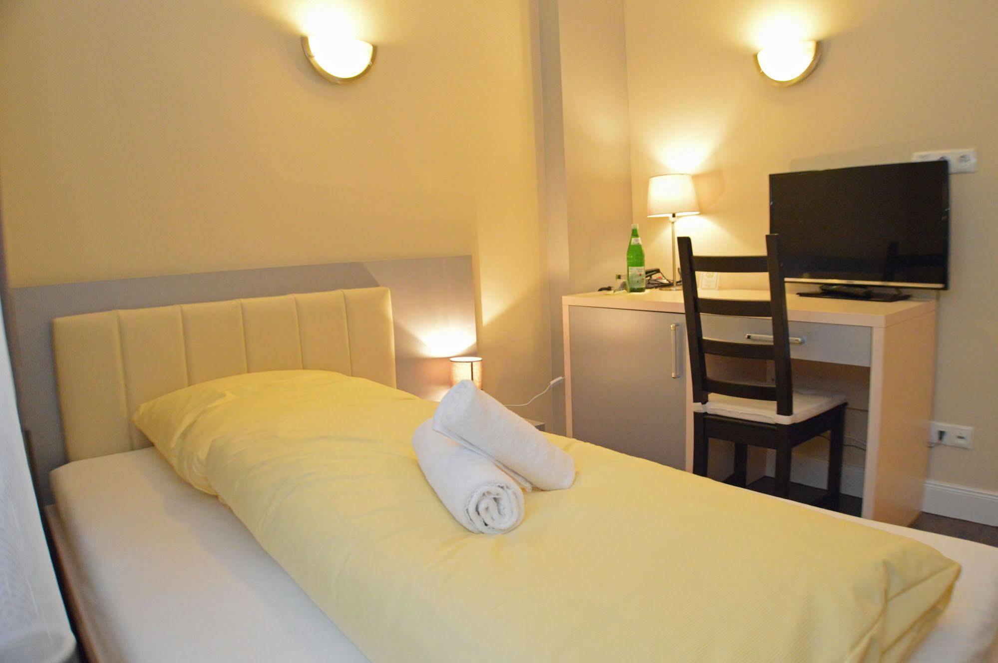 Hotel Jeta Hambourg Extérieur photo